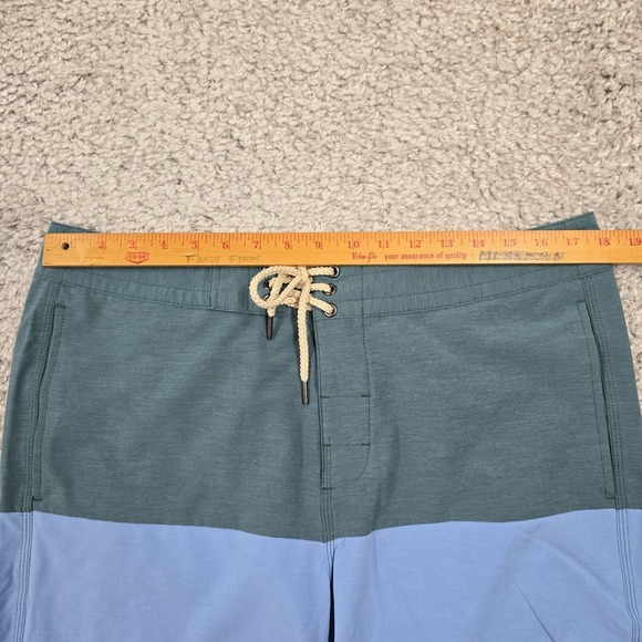 Fair Harbor Board Shorts Mens 34 Green Blue Colorblock Stretch Drawstring Beach - Picture 7 of 13